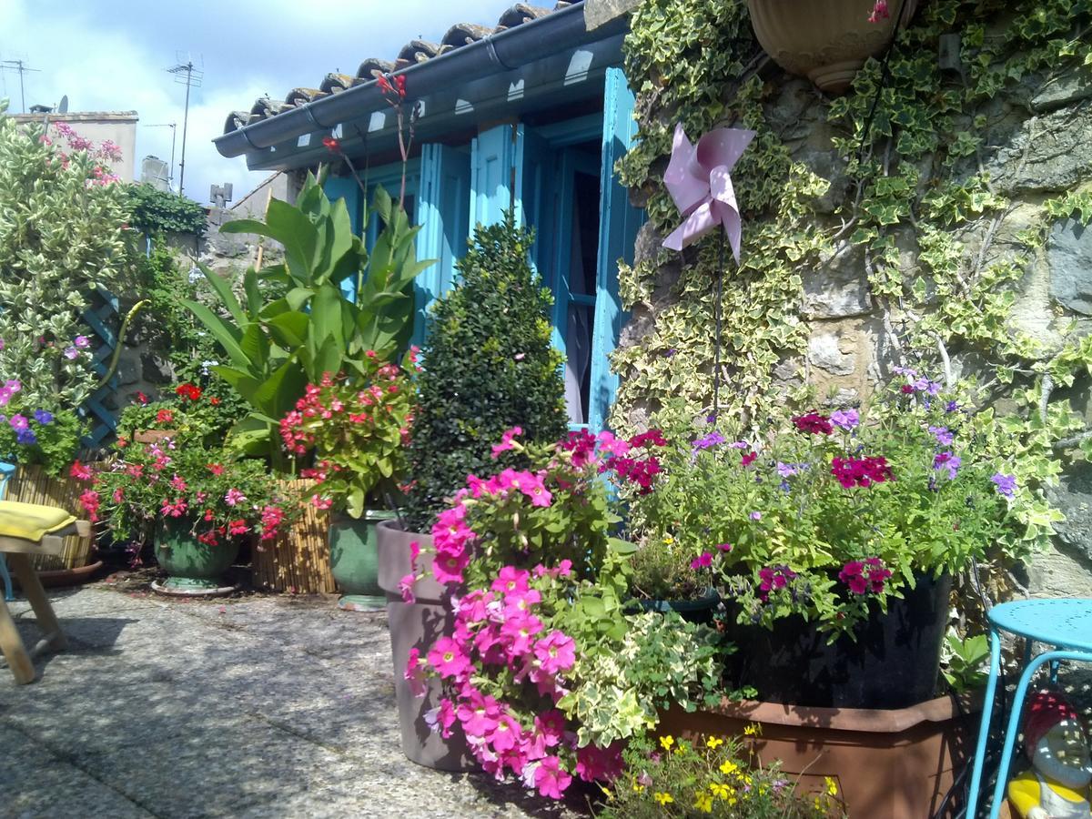 Riverside Home Cottage Trèbes 外观 照片